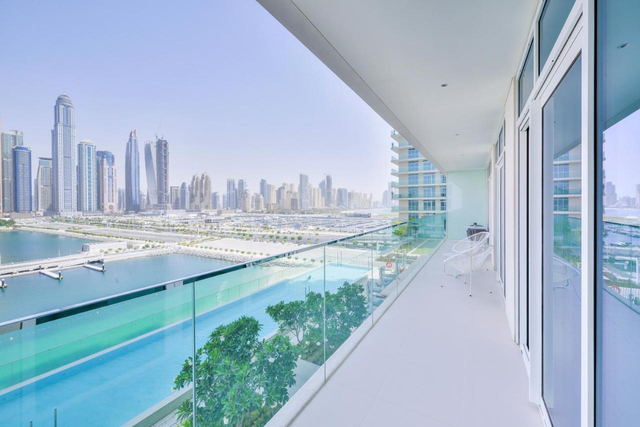 Ultra Luxury Emaar Beachfront - Private Beach And Pool Dubái Exterior foto