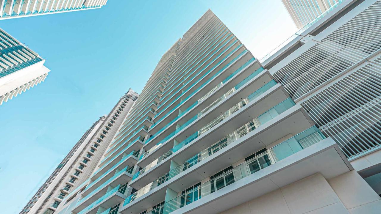 Ultra Luxury Emaar Beachfront - Private Beach And Pool Dubái Exterior foto