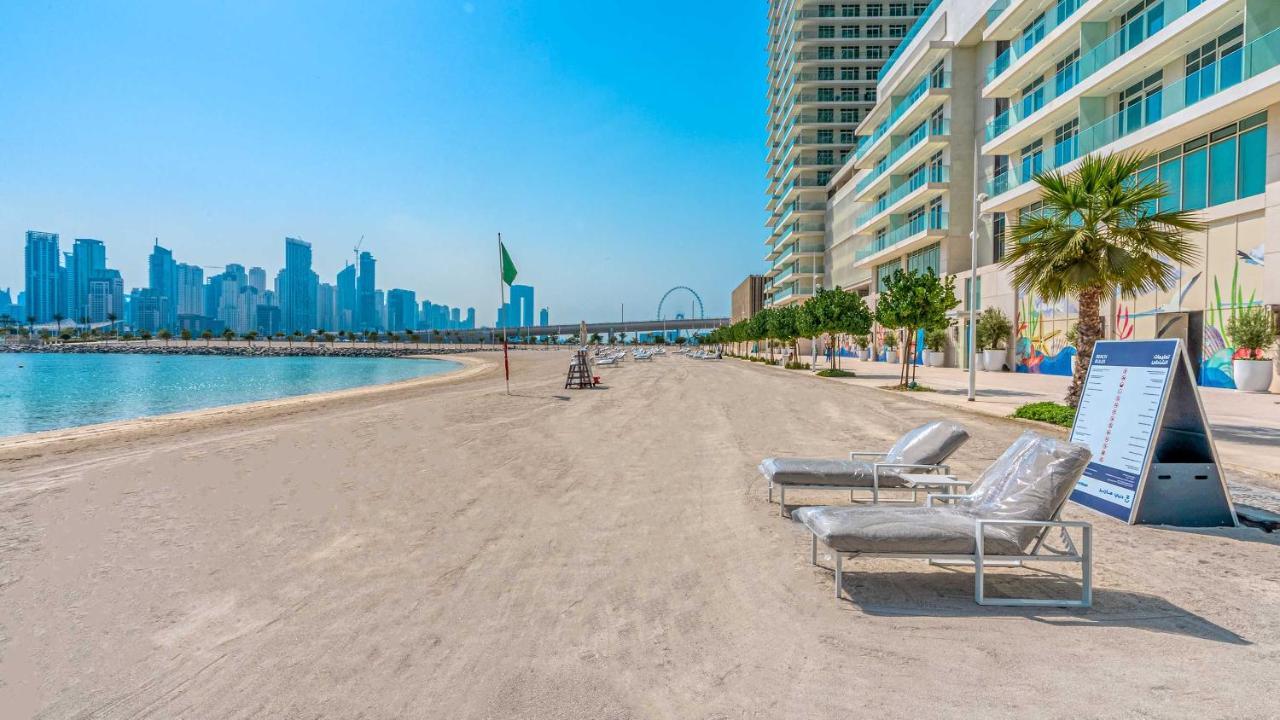 Ultra Luxury Emaar Beachfront - Private Beach And Pool Dubái Exterior foto