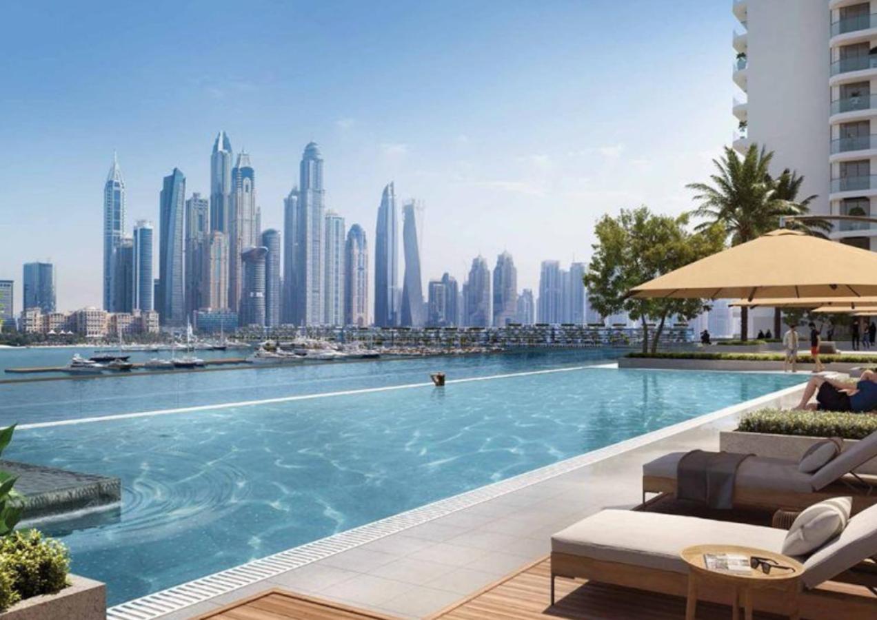Ultra Luxury Emaar Beachfront - Private Beach And Pool Dubái Exterior foto