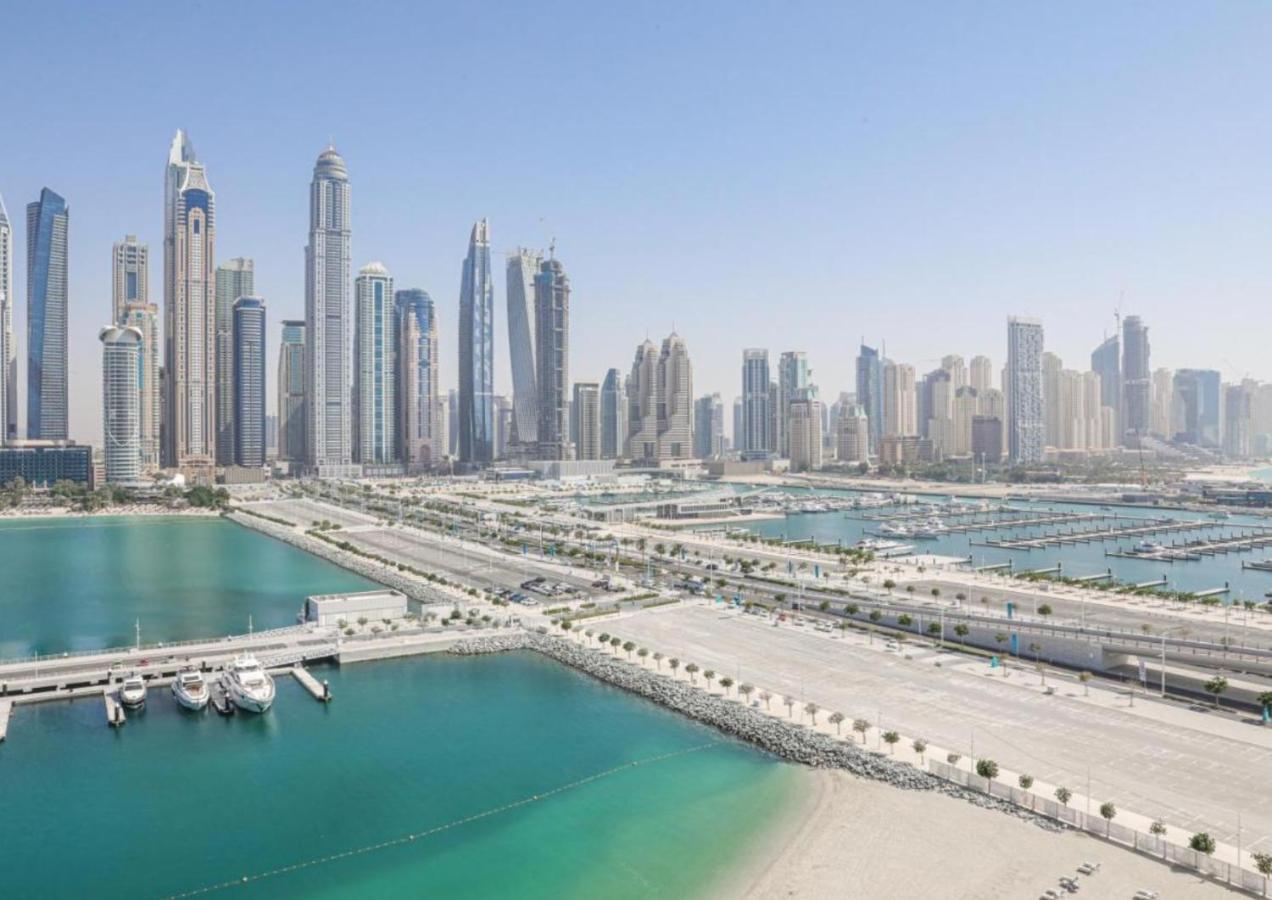 Ultra Luxury Emaar Beachfront - Private Beach And Pool Dubái Exterior foto