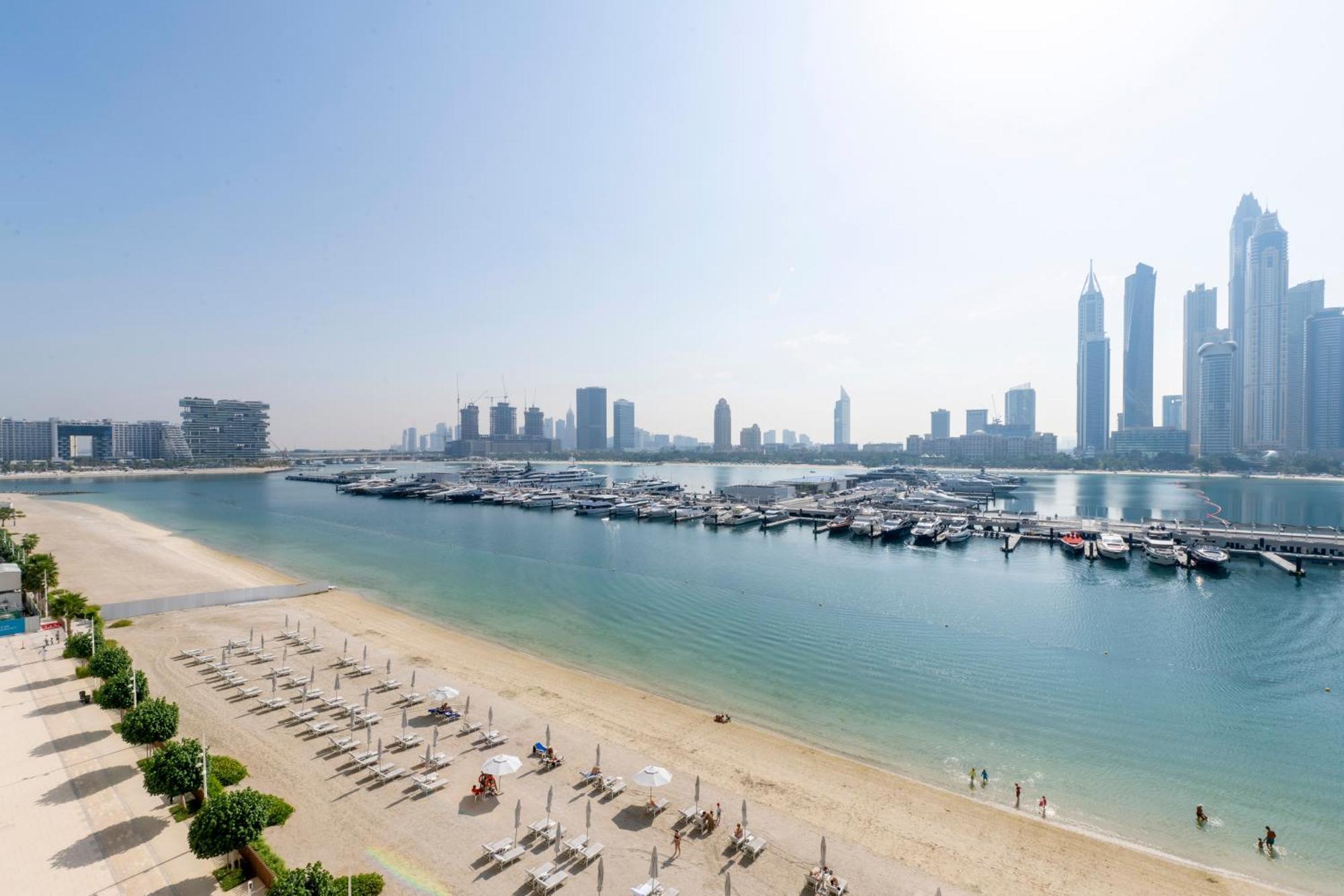 Ultra Luxury Emaar Beachfront - Private Beach And Pool Dubái Exterior foto