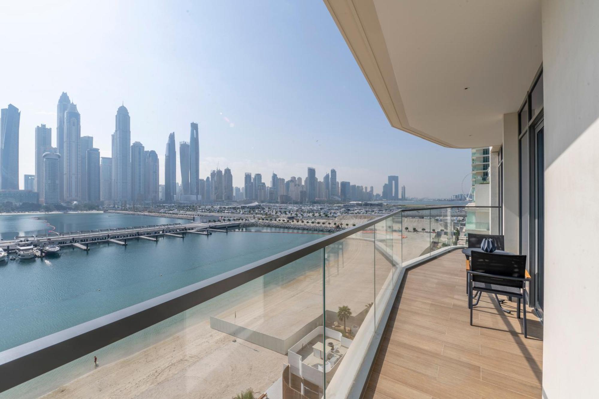 Ultra Luxury Emaar Beachfront - Private Beach And Pool Dubái Exterior foto